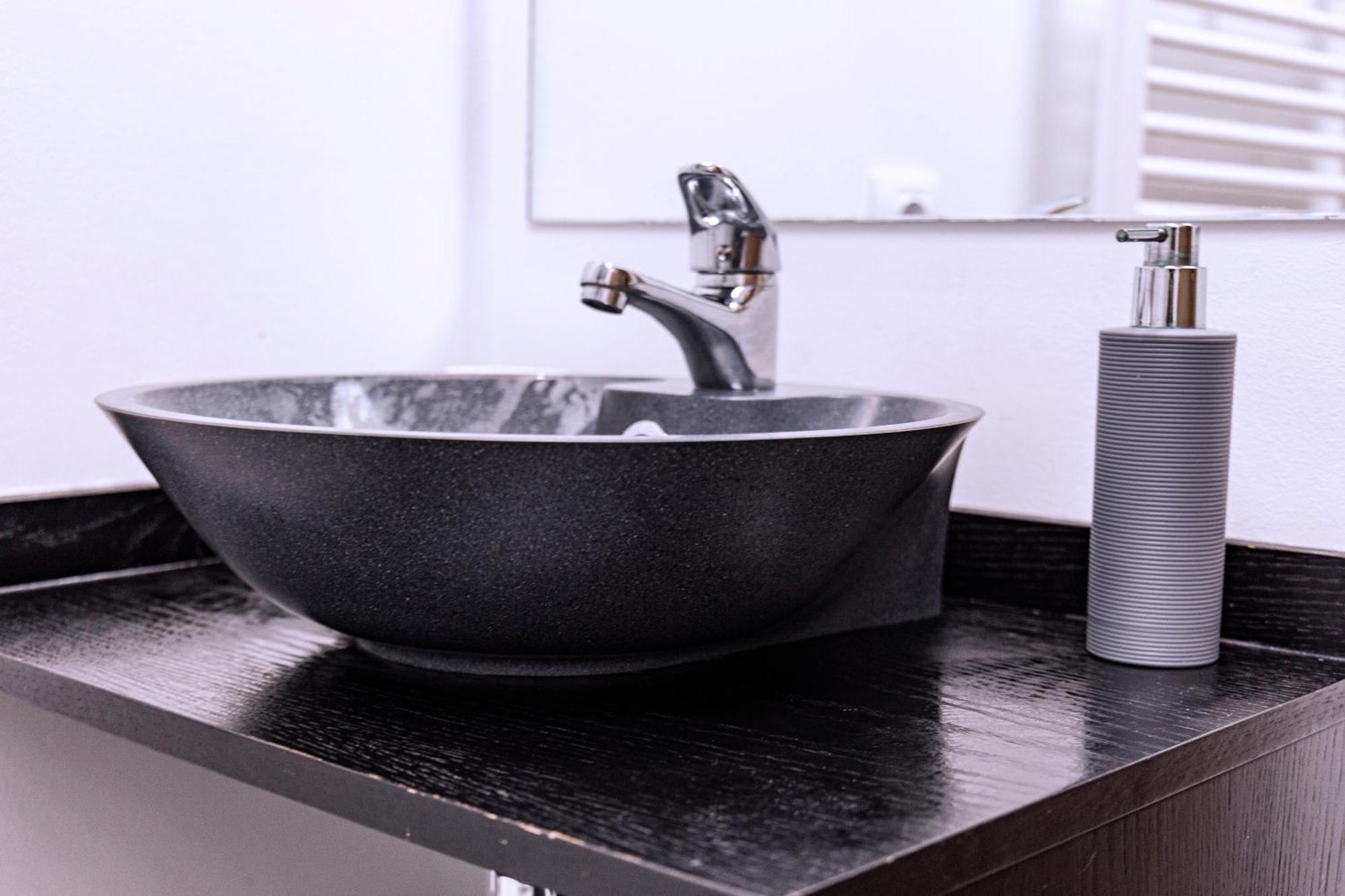 Belia A.T. Apartment กาเซเรส ภายนอก รูปภาพ